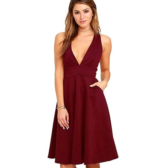 deep v halter dress w pockets - Picture 2 of 5